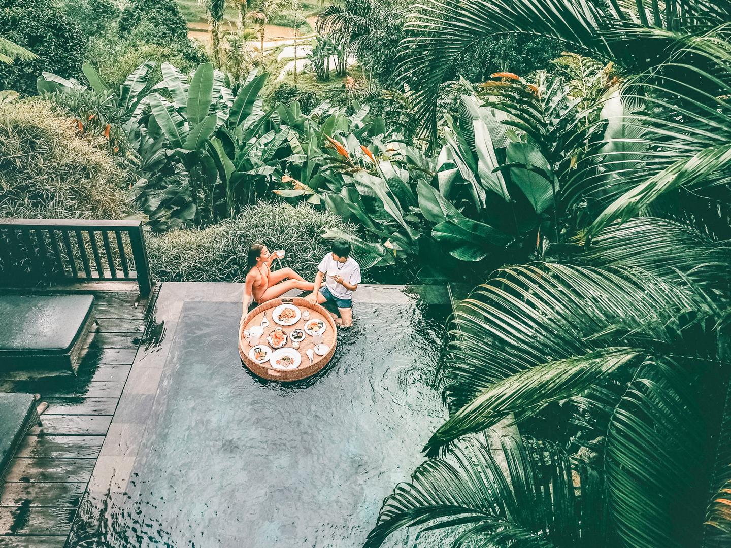 indonesien-bali-frühstuck-g-1182582184.jpg