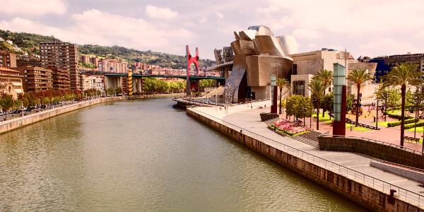 Bilbao_Hotel_600_300.jpg