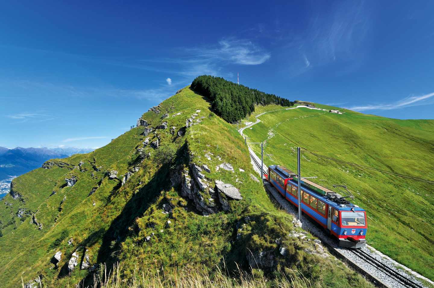 bltbc73b485280ff025-ST_3x2_Ferrovia-Monte-Generoso-Ticino-Turismo-jpg_77470.jpg Wandern in den Alpen