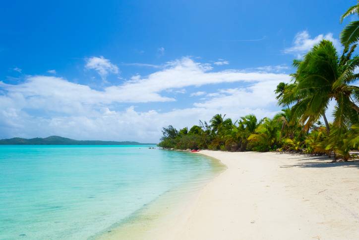 cook-inseln-paradies-sandstrand-palme-g-510580216.jpg