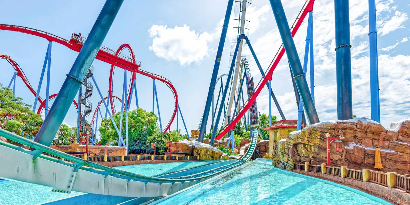 freizeitparks-spanien-portaventura-world-roller-coaster-521132-shutterstock-2587214803.jpg