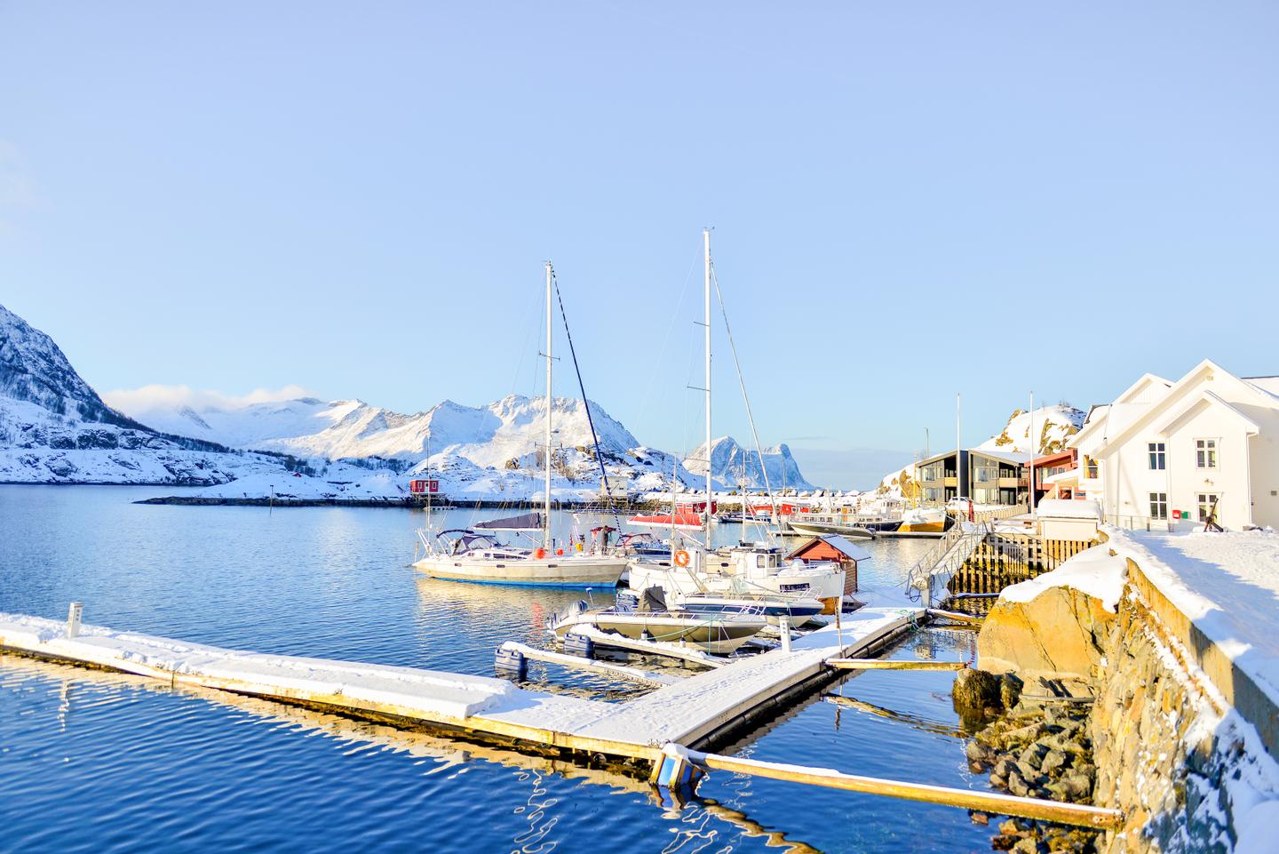 blt19a4feac4314e333-norwegen-norden-senja-marina-bucht-g-1729526666.jpg norwegen-norden-senja-marina-bucht-g-1729526666.jpg