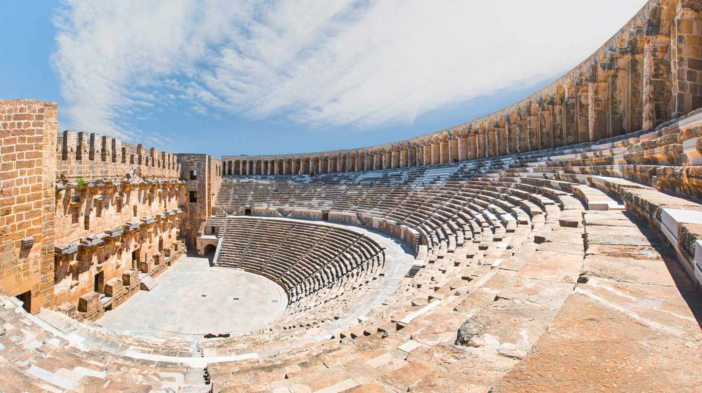tuerkei-aspendos-amphitheater-g-1580136107.jpg