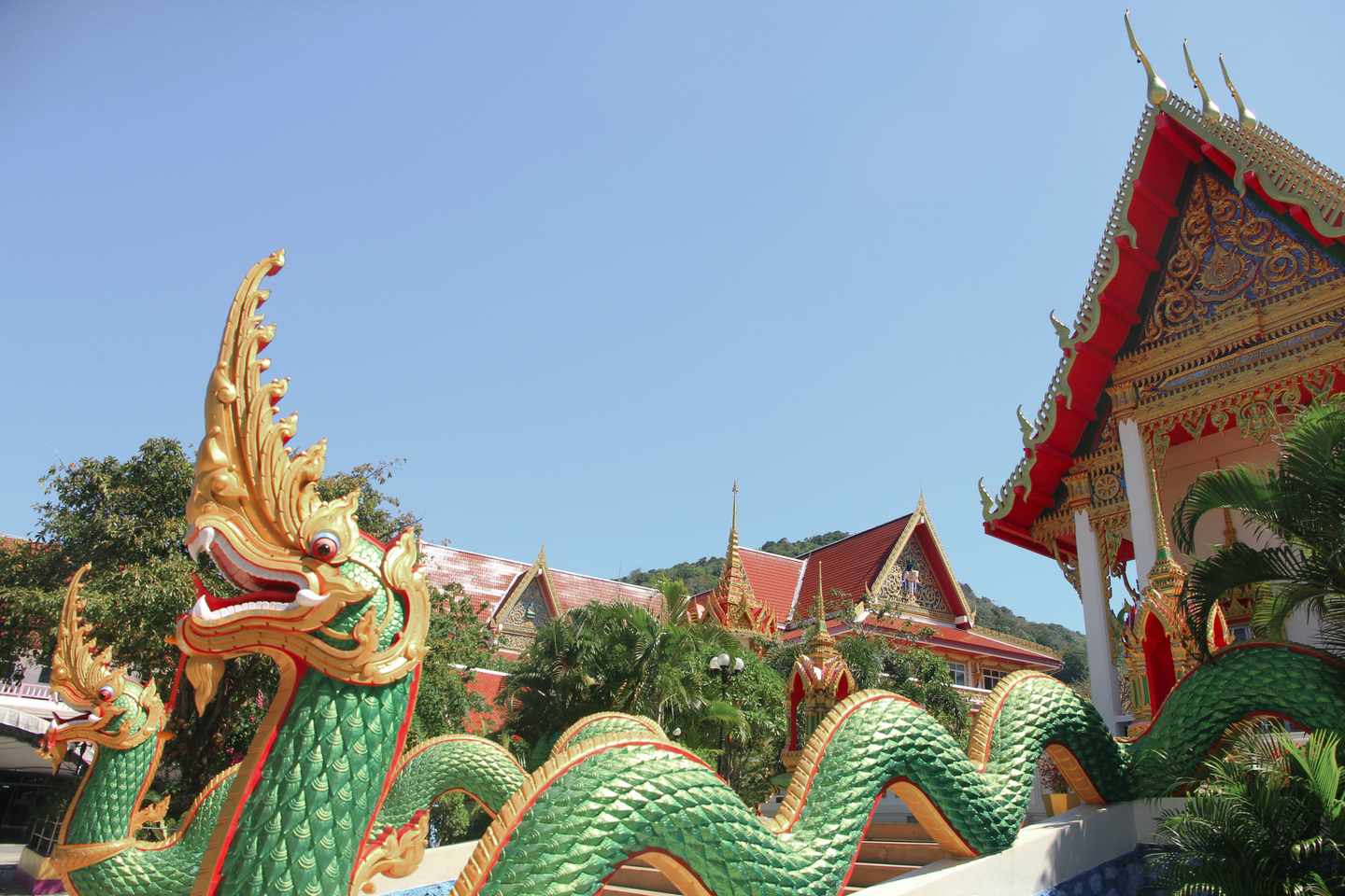 bltf5710544e9f2aa46-thailand-phuket-karon-tempel-g-1140493360.jpg Karon Tempel in Phuket: Urlaub mit Sehenswürdigkeiten