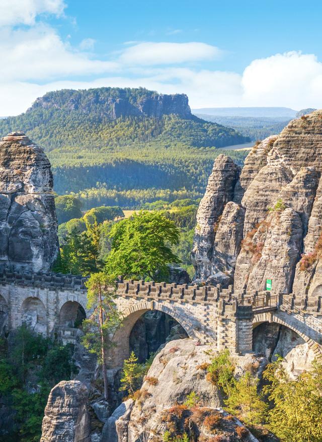 Die Top 7 der Naturwunder Deutschlands deutschland-sachsen-saechsische-schweiz-nationalpark-bastei-felsformation-g-1413786316.jpg
