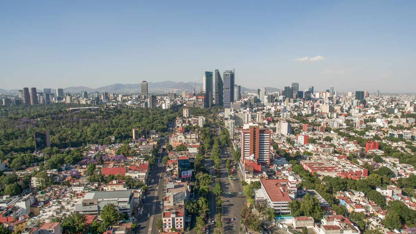 mexiko-mexiko-city-vogelperspektive-über-die-stadt-g-1578530461_bearbeitet.jpg