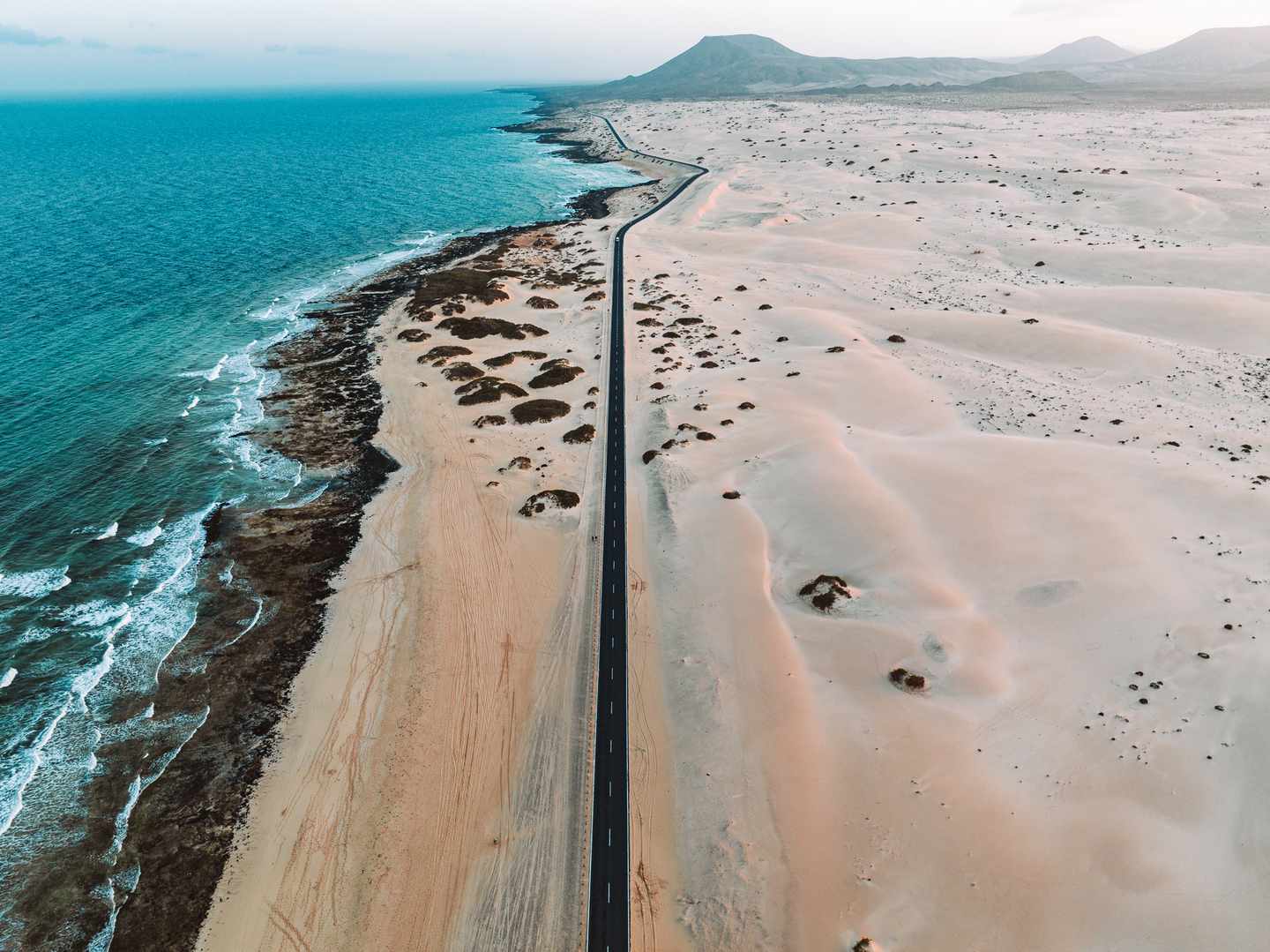 spanien-kanaren-fuerteventura-luftbild-parque-natural-de-las-dunas-de-corralejo-g-1388412434.jpg