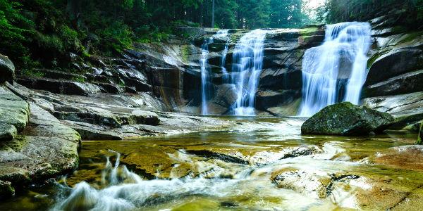 harrachov-hotel-mummelfall_ThinkstockPhotos-618065136.jpg