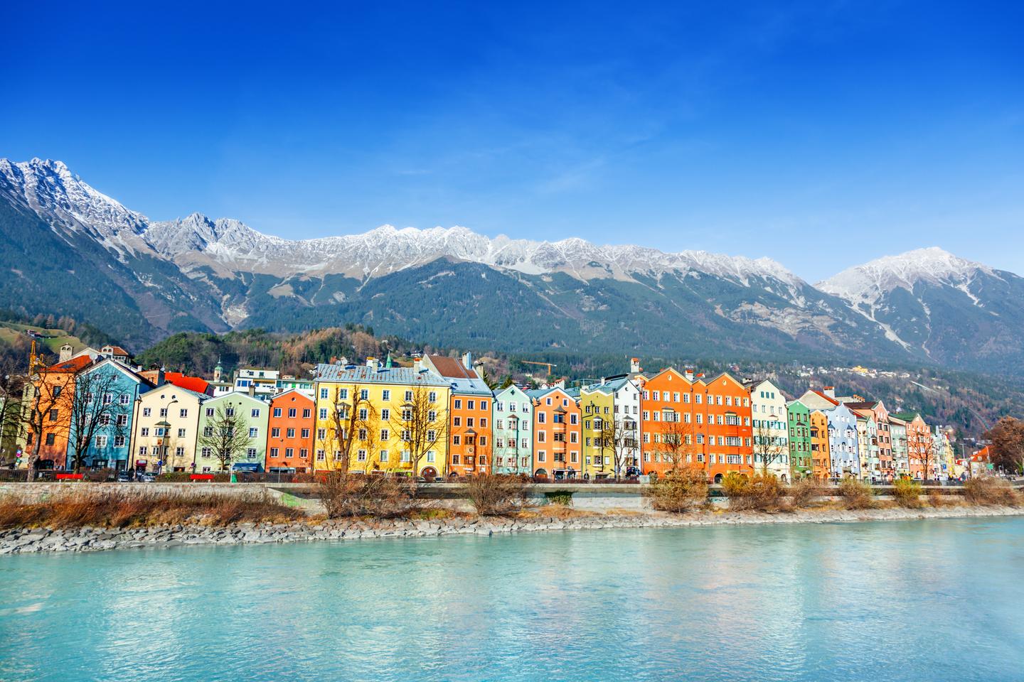 blt75f0d268b04bb132-oesterreich-innsbruck-inn-haeuserzeile-g-648875296.jpg oesterreich-innsbruck-inn-haeuserzeile-g-648875296.jpg