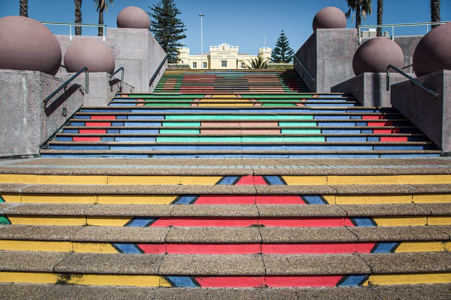 afrika-suedafrika-streetart-familie-kinder-g-1185230781.jpg