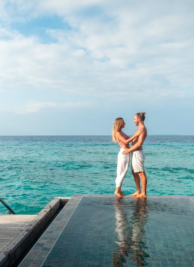 7 Tipps – so holt ihr die Flitterwochen romantisch und schön nach!