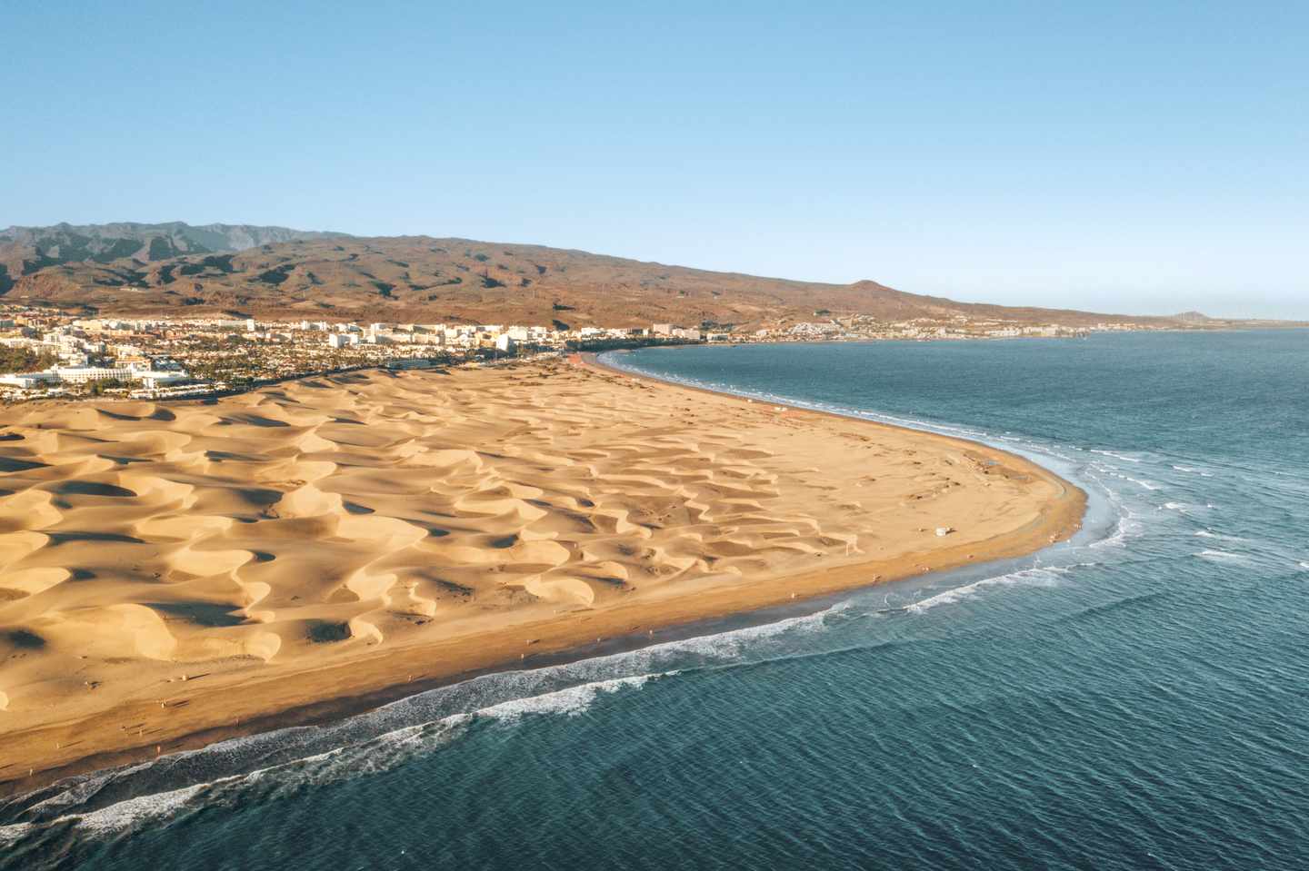 spanien-gran-canaria-maspalomas-duenen-g-1071168980.jpg