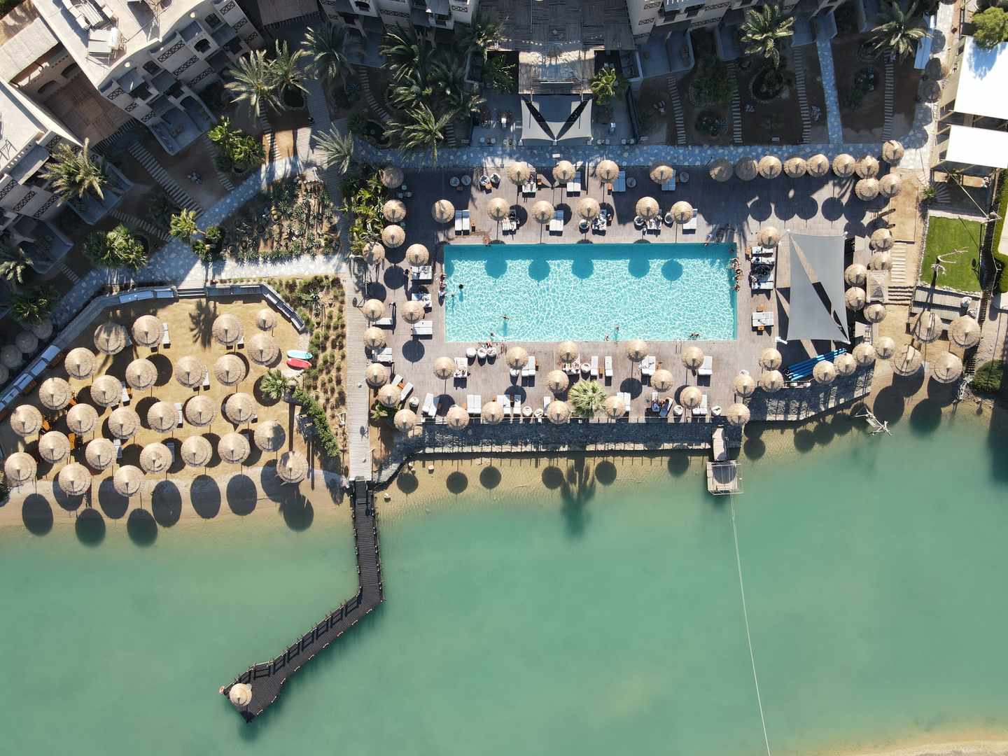 Ausblick auf eine Hotelanlage an der Lagune von El Gouna