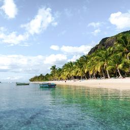 mauritius-aussicht-auf-luxusstrand-g-1177829334.jpg