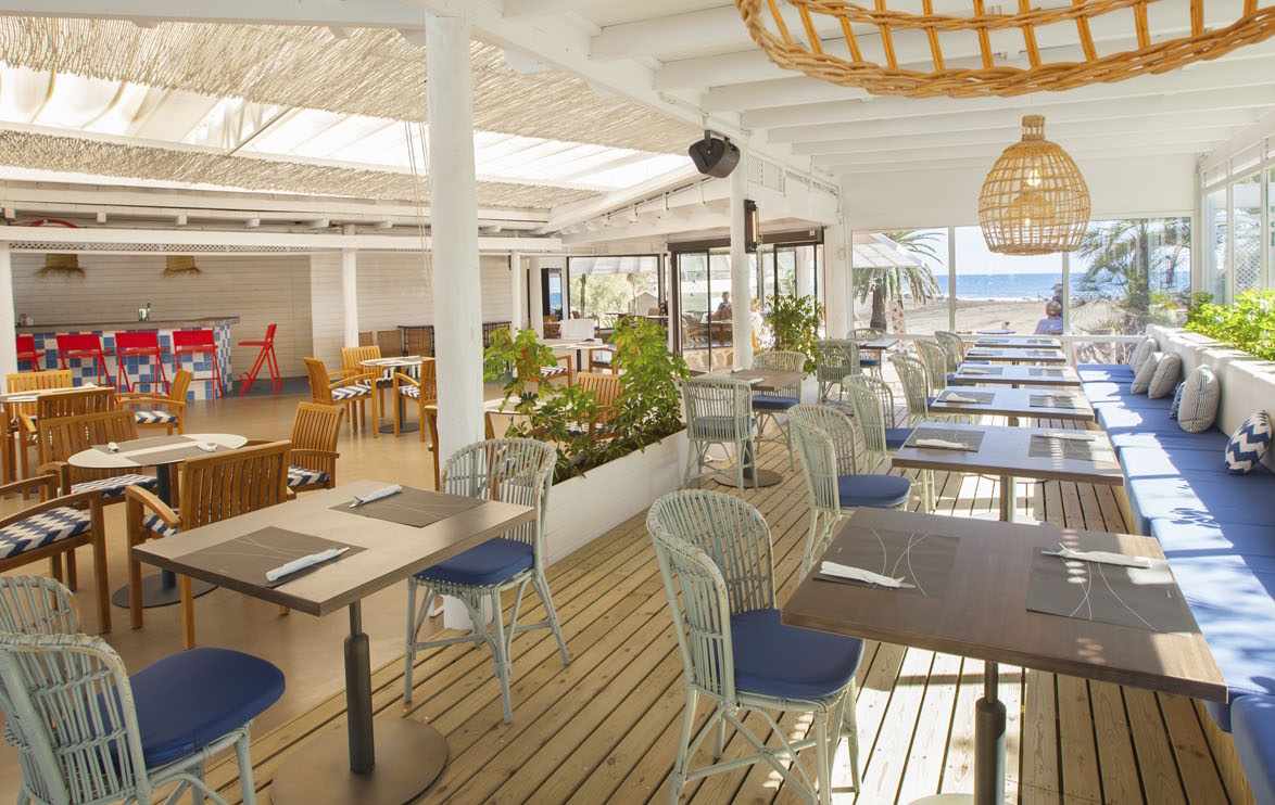 corallium-beach_594x378.jpg