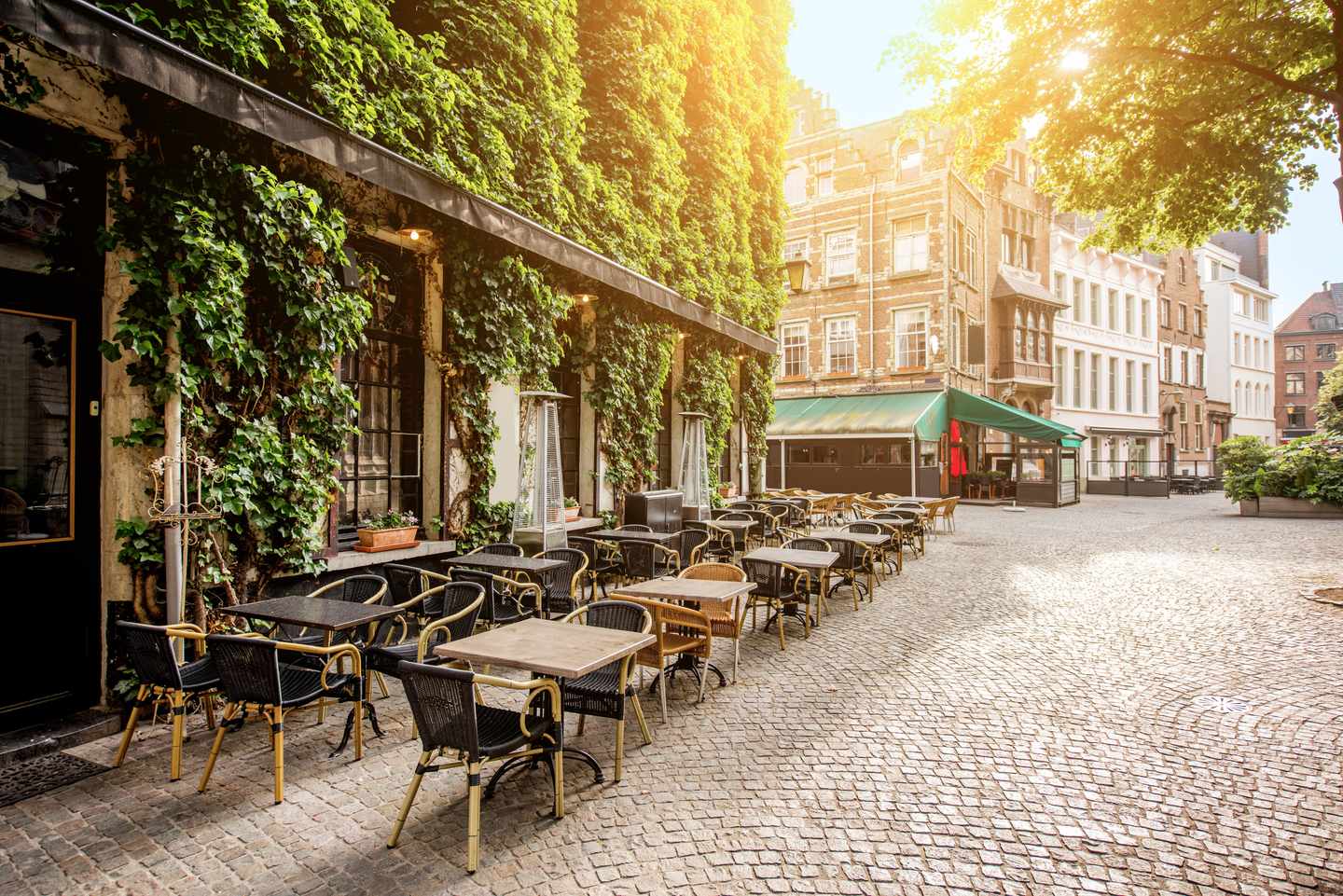 europa-belgien-antwerpen-altstadt-g-813380370.jpg