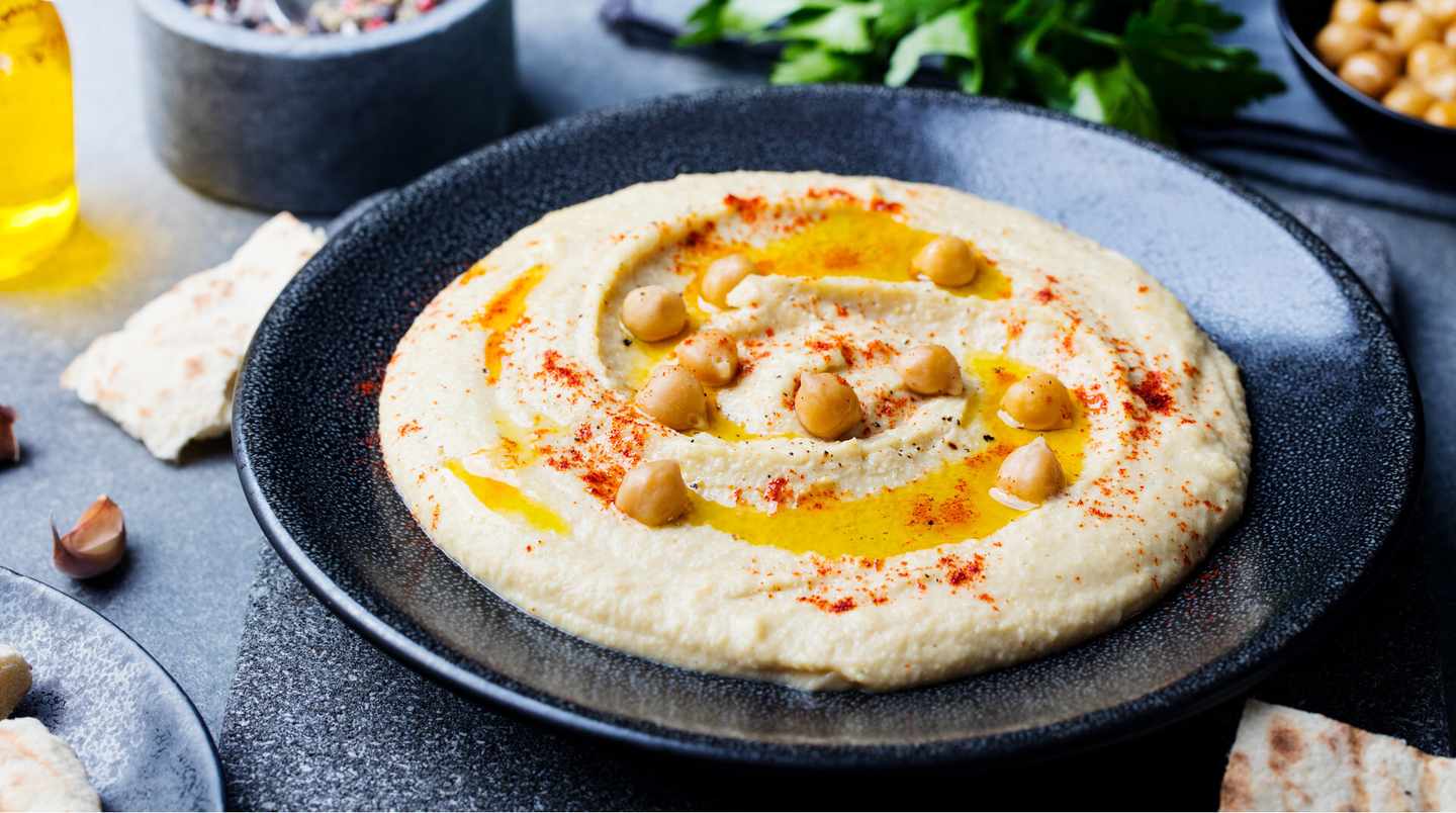 israel-tel-aviv-hummus-klein-g-925164180.jpg