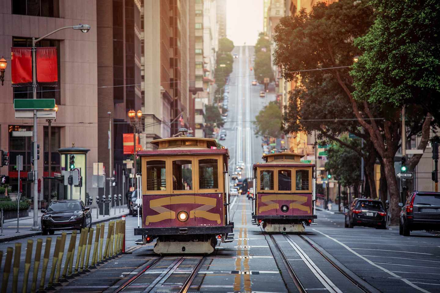 blt7d03b7359e838c57-USA-kalifornien-san-francisco-cable-cars-g-921103890.jpg Cable Cars in San Francisco