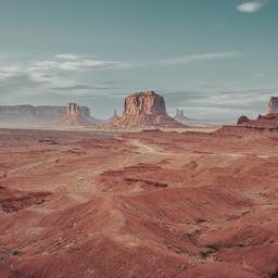usa-arizona-monument-valley-g-1162401819.jpg