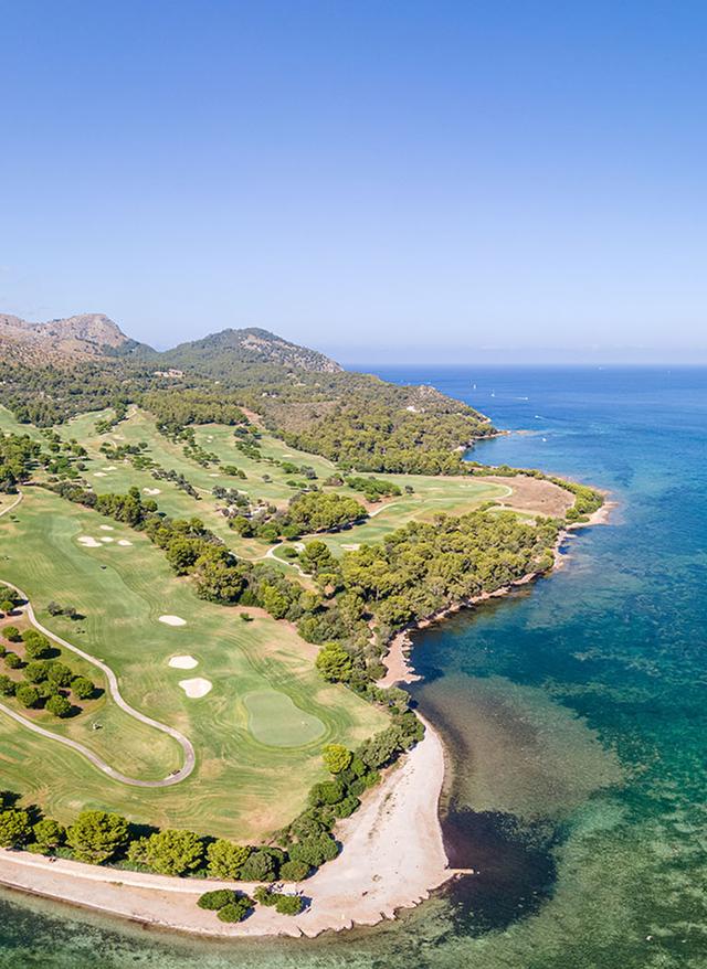 luxus-mallorcas-schoenste-golfplaetze-aucanadas-golfplatz-von-oben-g-1333207927.jpg
