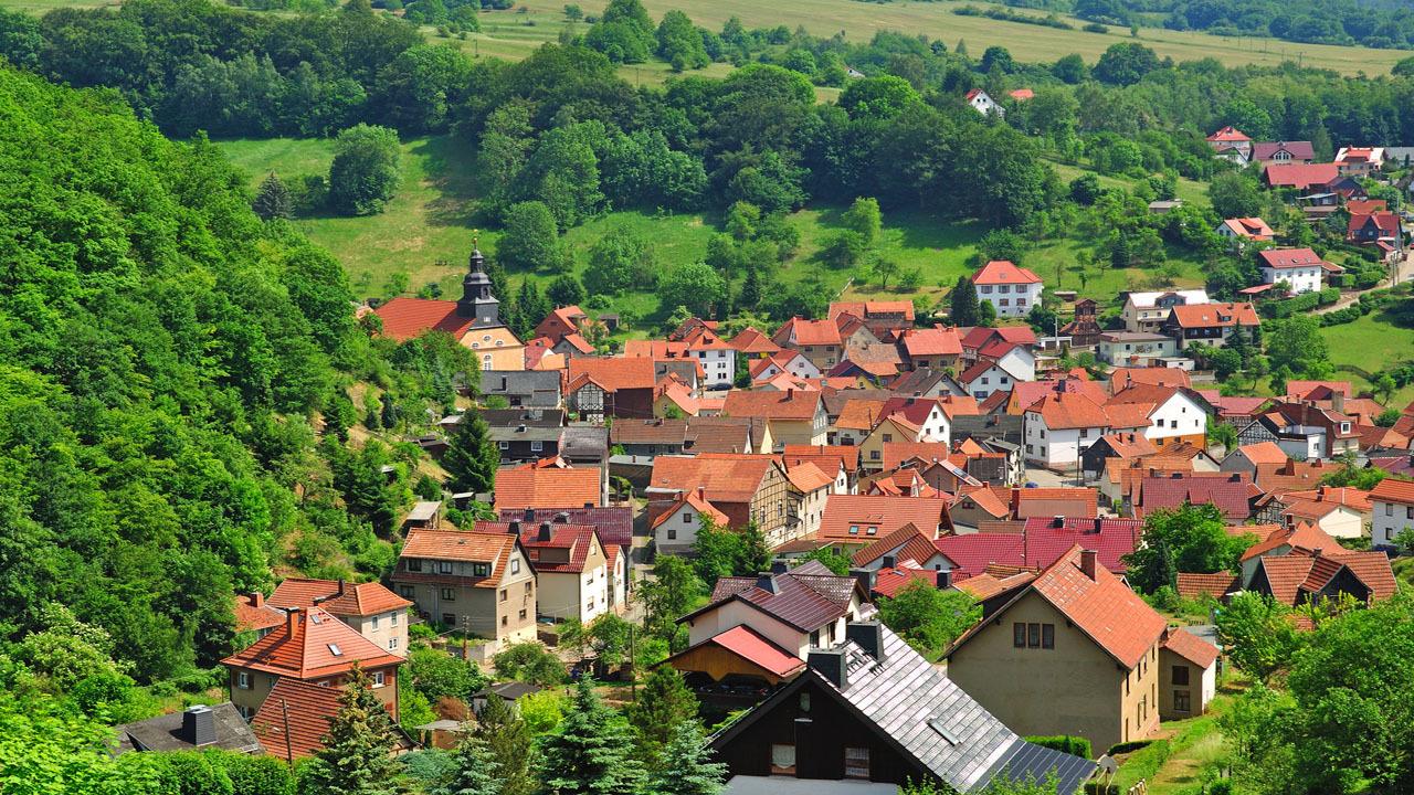 oberhof-thueringen-stadtansicht-t-153667865.jpg