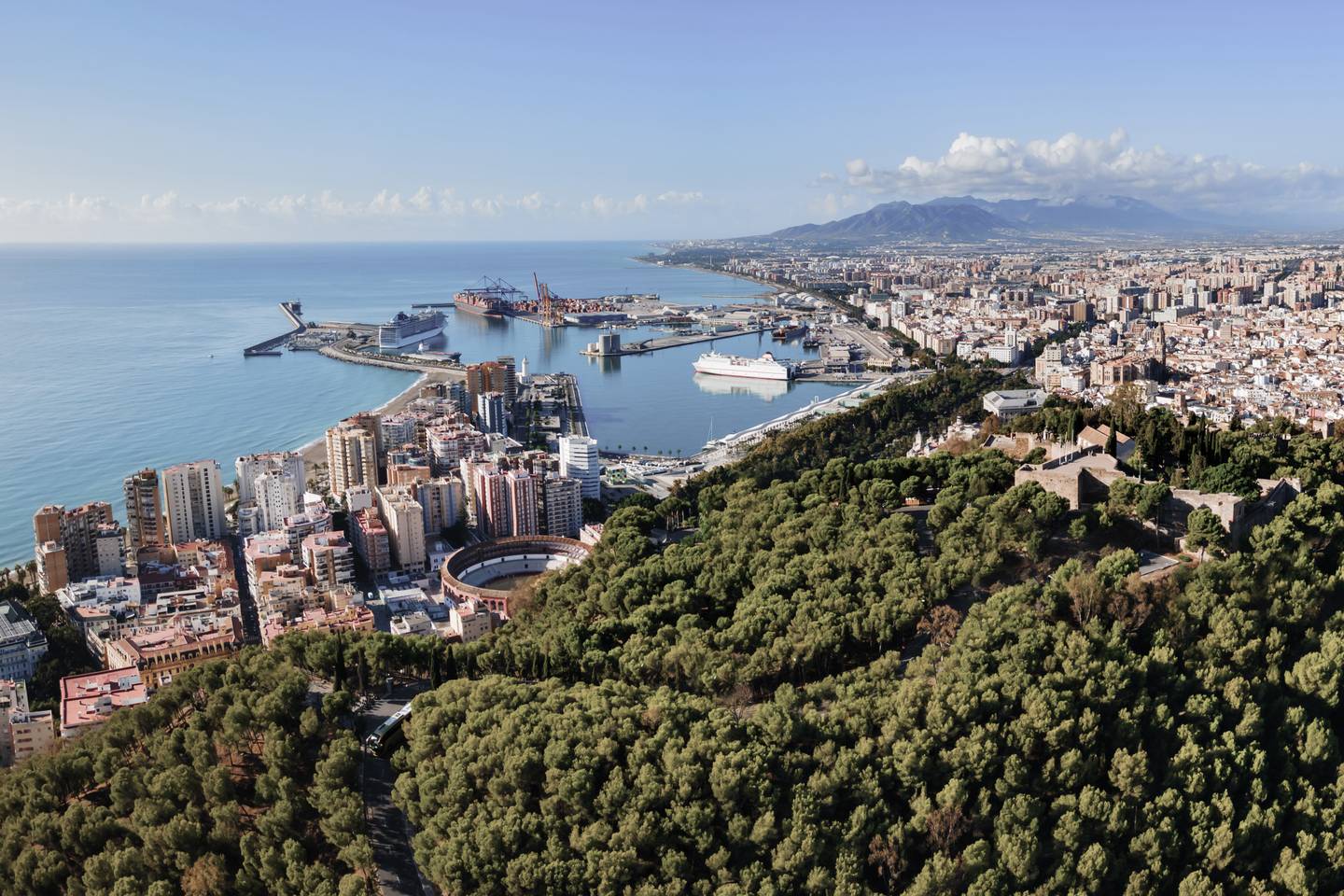blt50bedf36502b91fd-spanien.andalusien-malaga-von-oben-g-1491999687_bearbeitet.jpg spanien.andalusien-malaga-von-oben-g-1491999687_bearbeitet.jpg