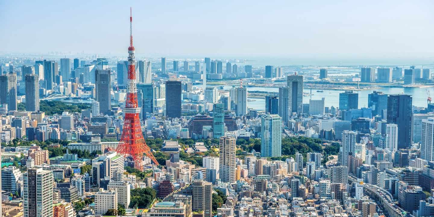 japan-tokio-tokio-tower-luftaufnahme-g-473179620.jpg