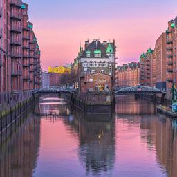 speicherstadt-hamburg-g-1210771771.jpg