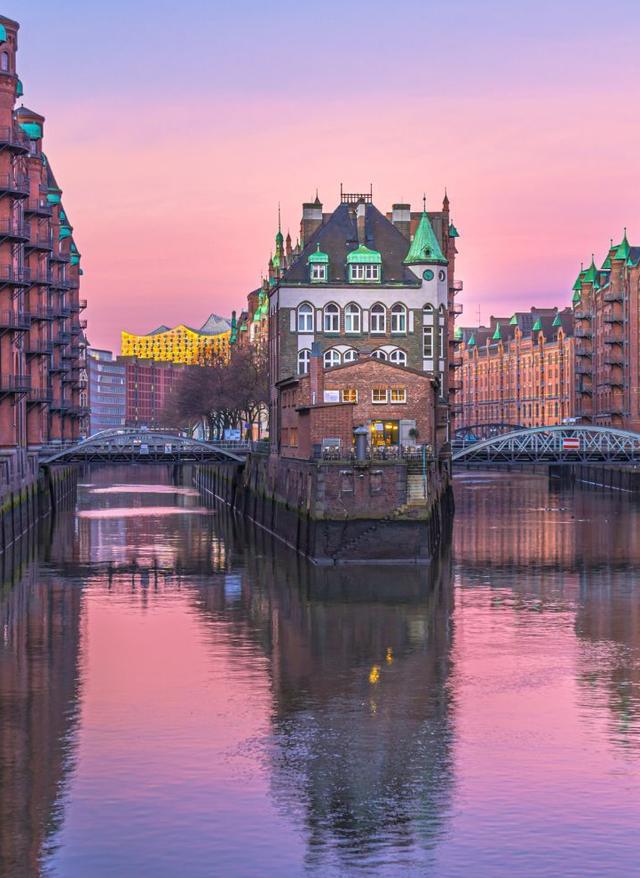 Mövenpick Hotels speicherstadt-hamburg-g-1210771771.jpg