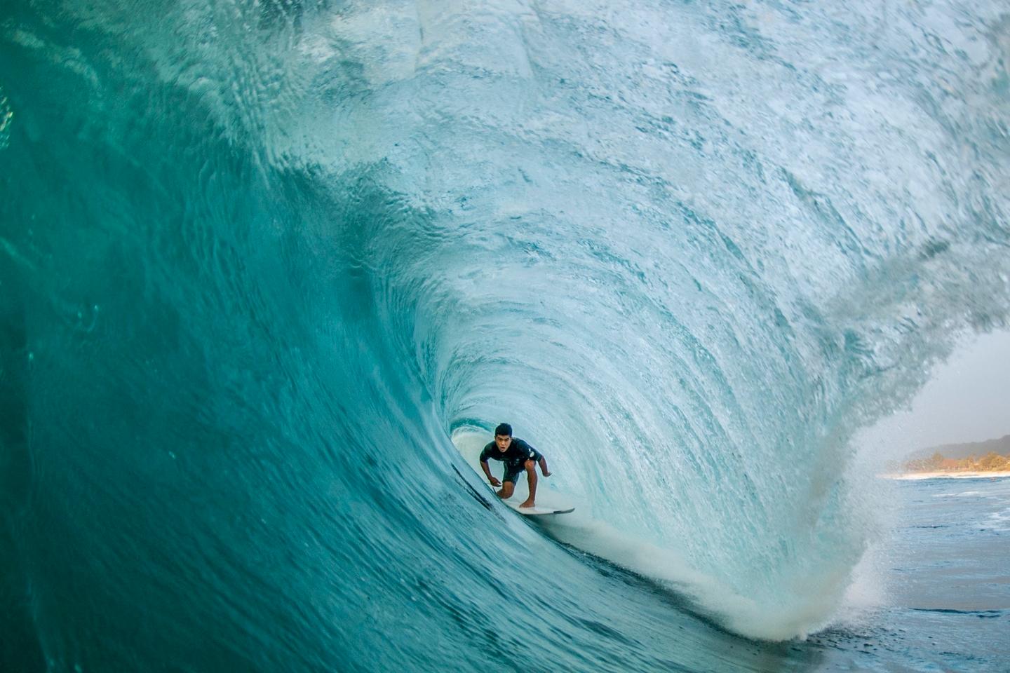 hawaii-oahu-north-shore-surfen-g-483099169.jpg