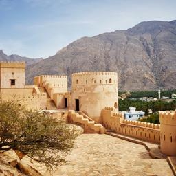 oman-fort-nakhl-t-476617968.jpg