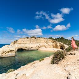 Portugal-FVA-Central-West-Carvoeiro-Sete-Vales-Suspensos-familia1.jpg