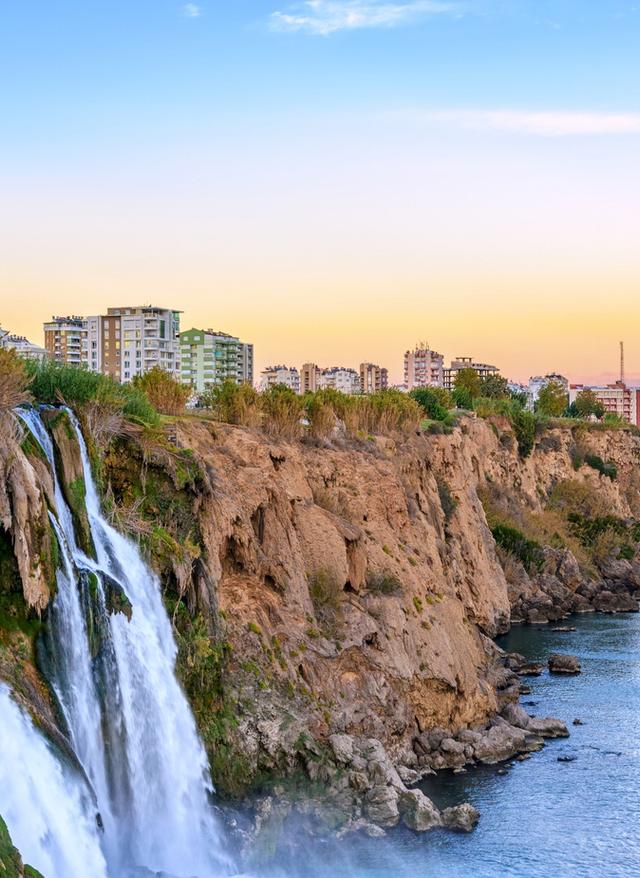 Lara Beach – Antalyas beliebte und moderne Ferienregion tuerkei-antalya-duden-wasserfaelle-g-1071164372.jpg