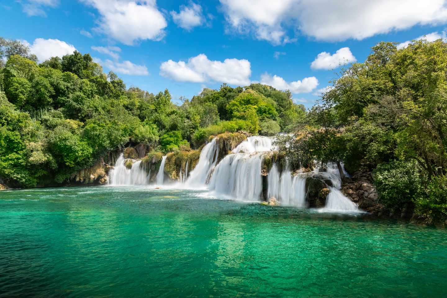 kroatien-nationalpark-krka-mit-wasserfaellen-g-1249841857.jpg