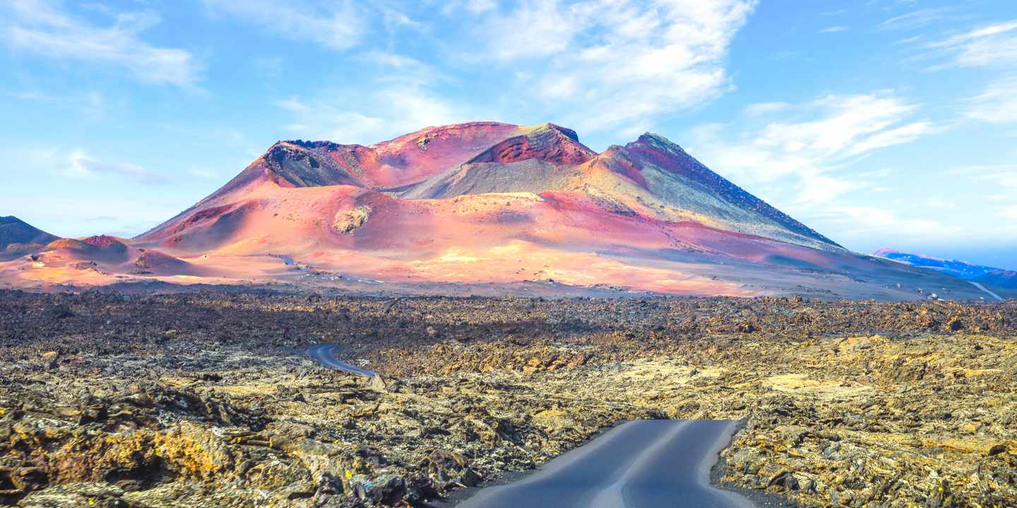 spanien-lanzarote-timanfaya-nationalpark-g-2187325503.jpg