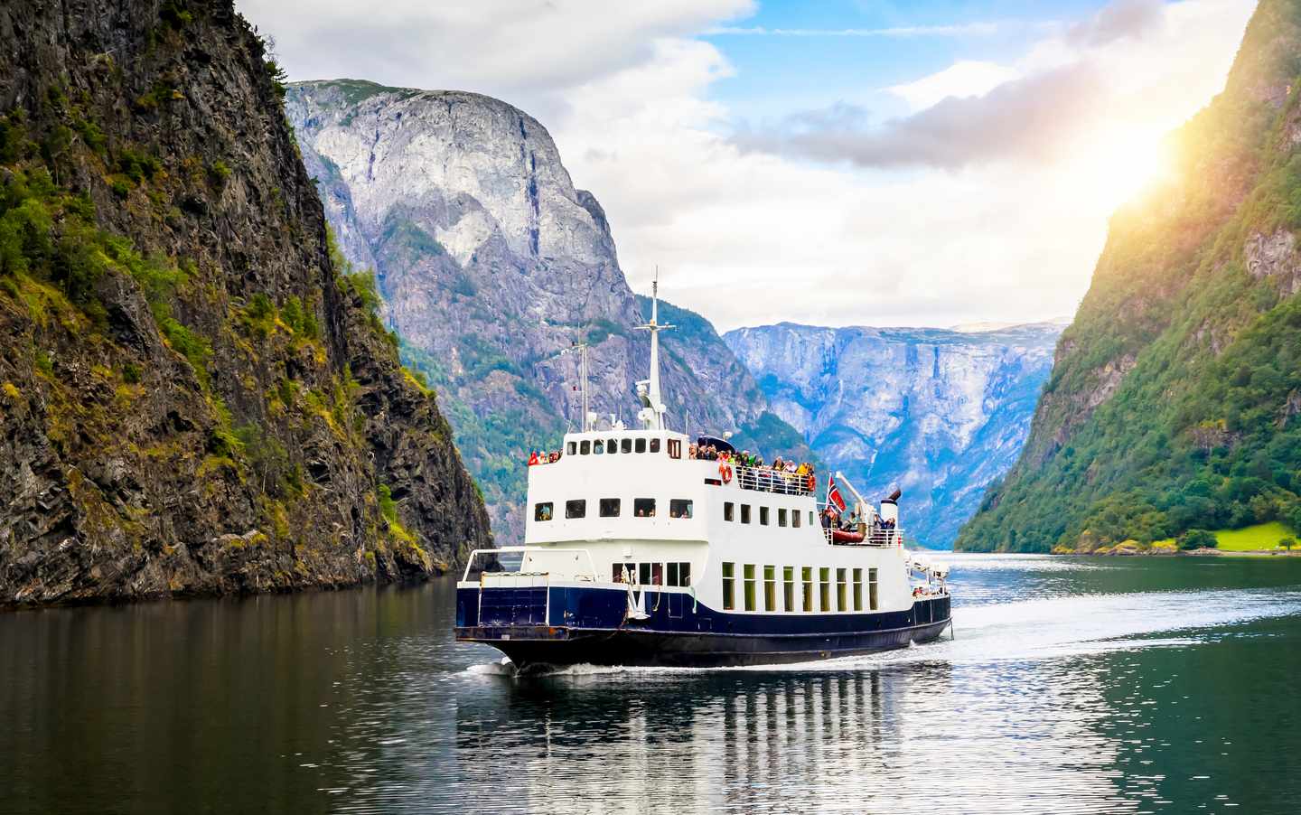 Kreuzfahrt-Sognefjord-g-1279643752.jpg