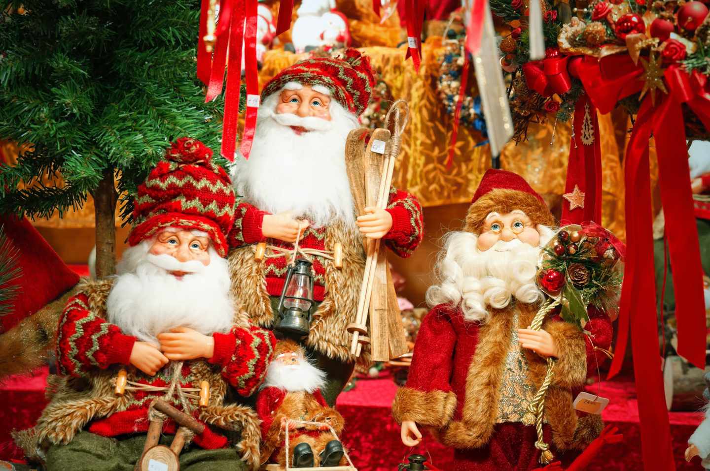 deutschland-rothenburg-ob-der-tauber-weihnachtsmarkt-t-135463147.jpg