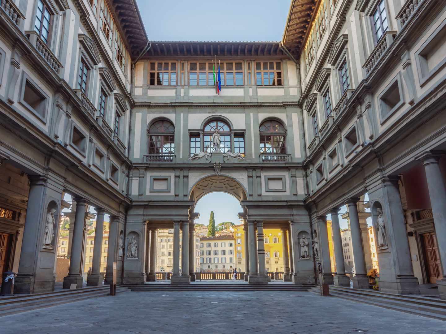 italien-florenz-uffizien-g-1455076848.jpg