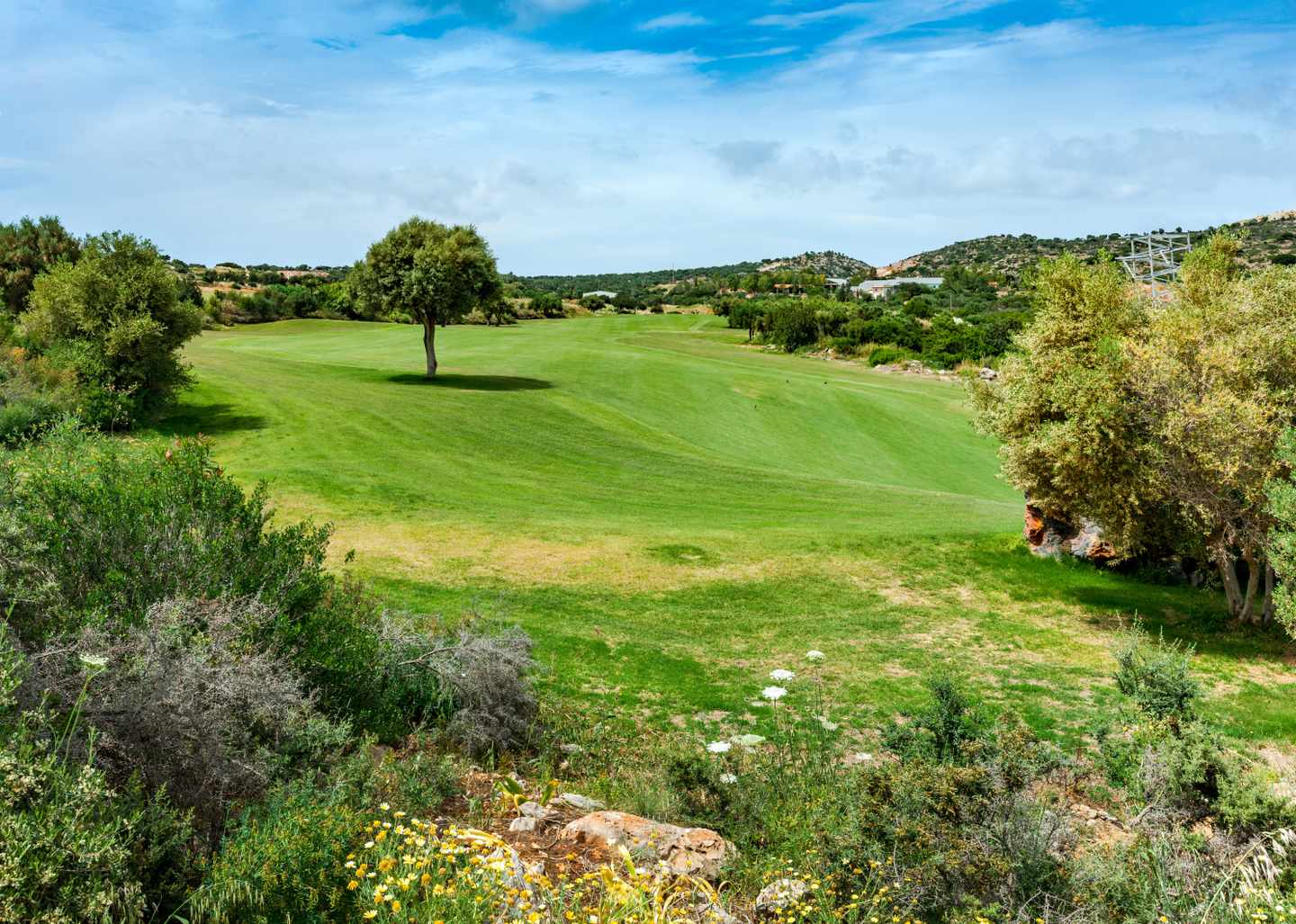 griechenland-kreta-golfplatz-jahn-g-1133763972.jpg