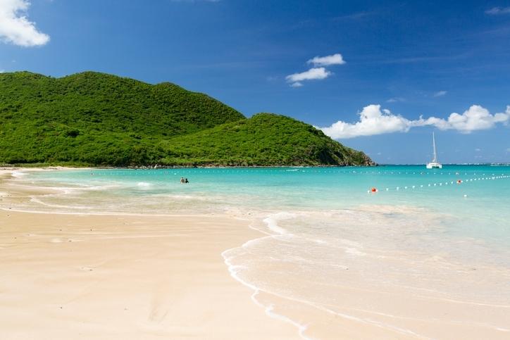 karibik-st-martin-strand-anse-marcel-sint-maarten-g-156979569.jpg