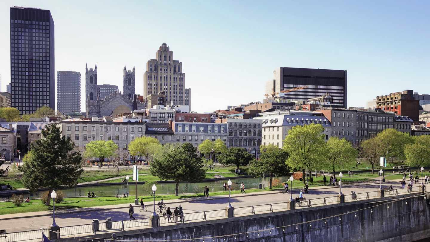 kanada-montreal-skyline-der-innenstadt-g-1317355197_bearbeitet.jpg