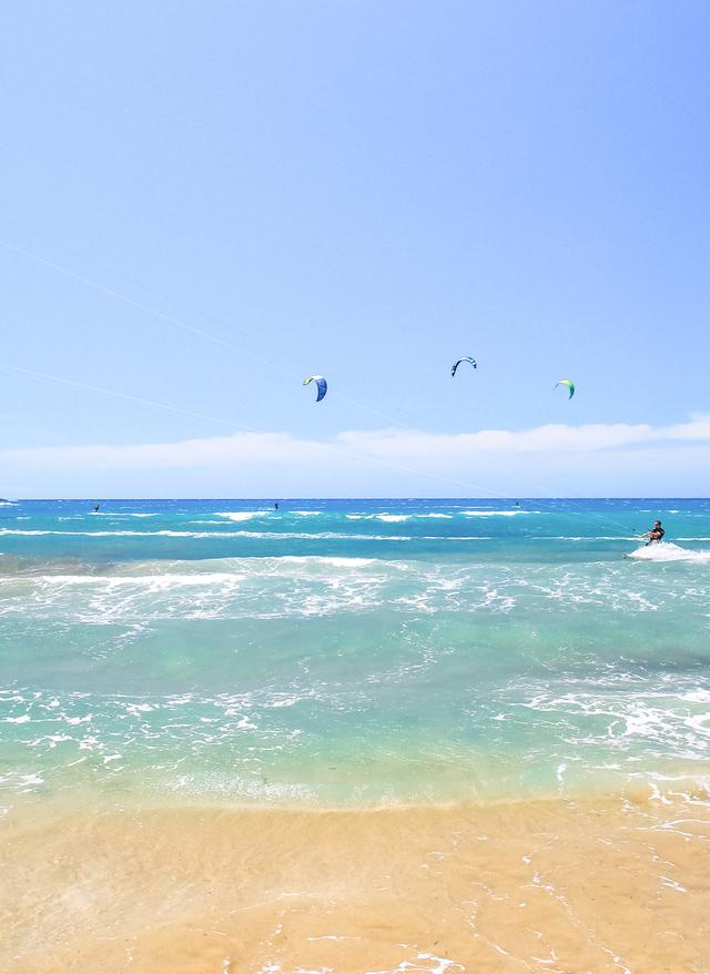Wind- und Kitesurfen auf Rhodos griechenland-rhodos-prasonisi-strand-kitesurfer-g-916183972