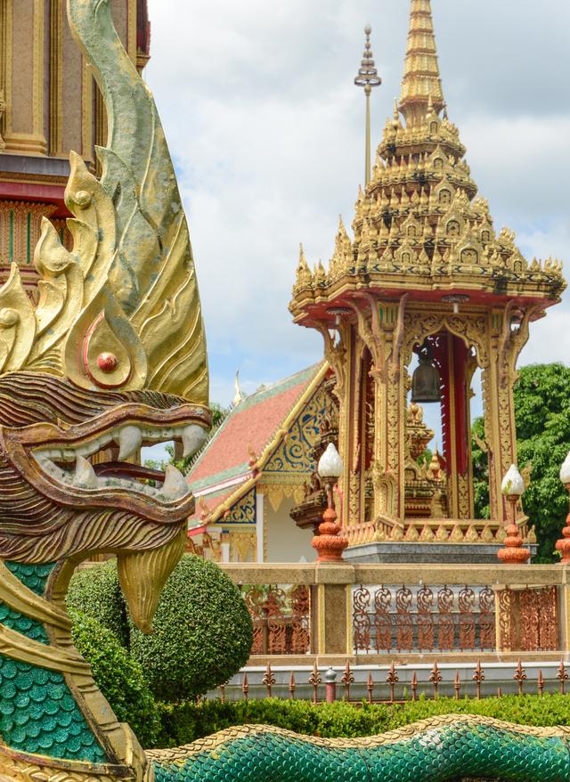 Sehenswürdigkeiten auf Phuket thailand-phuket-wat-chalong-tempel-t-530509975.jpg