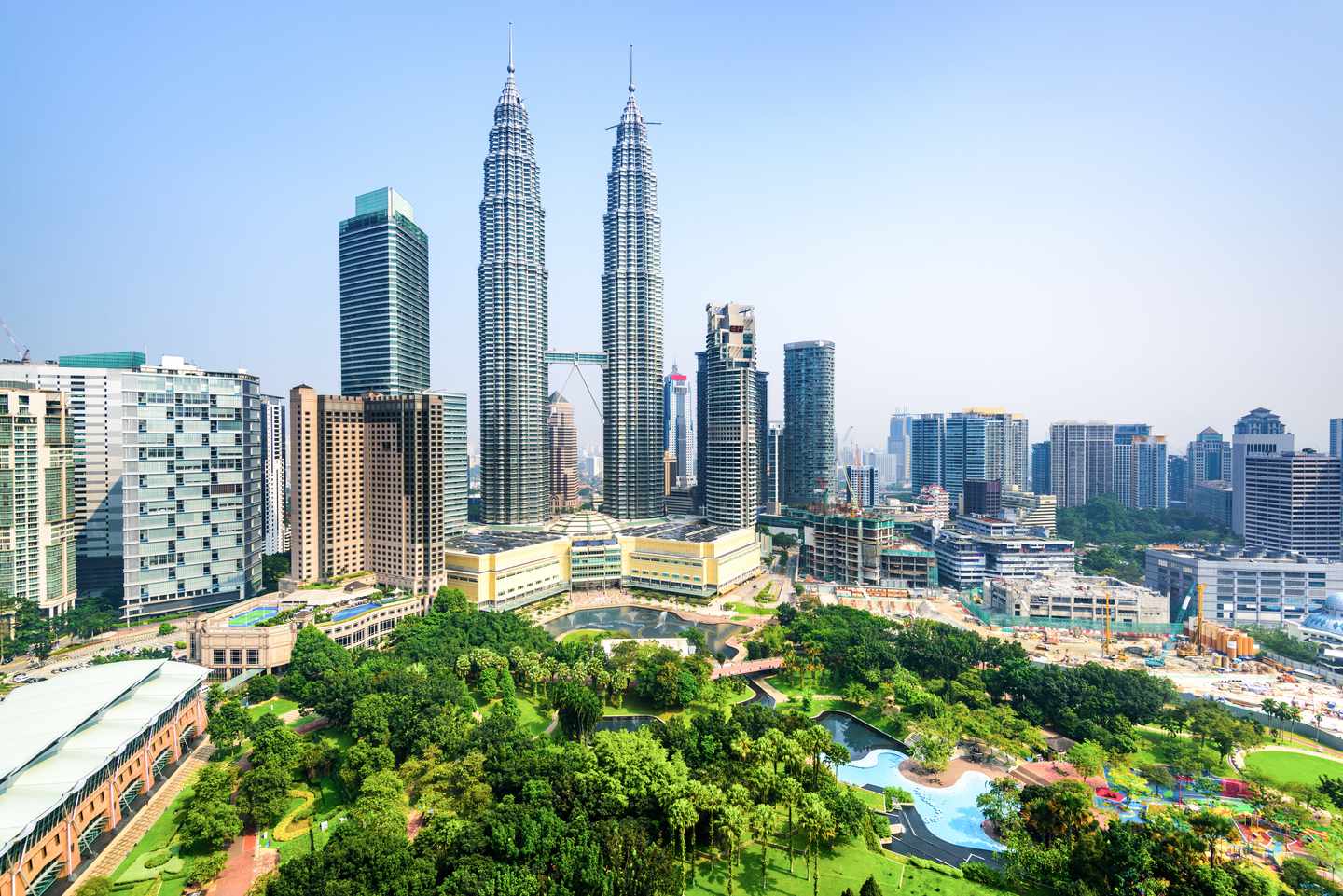 Skyline-Kuala-Lumpur-g-509105016_bearbeitet.jpg
