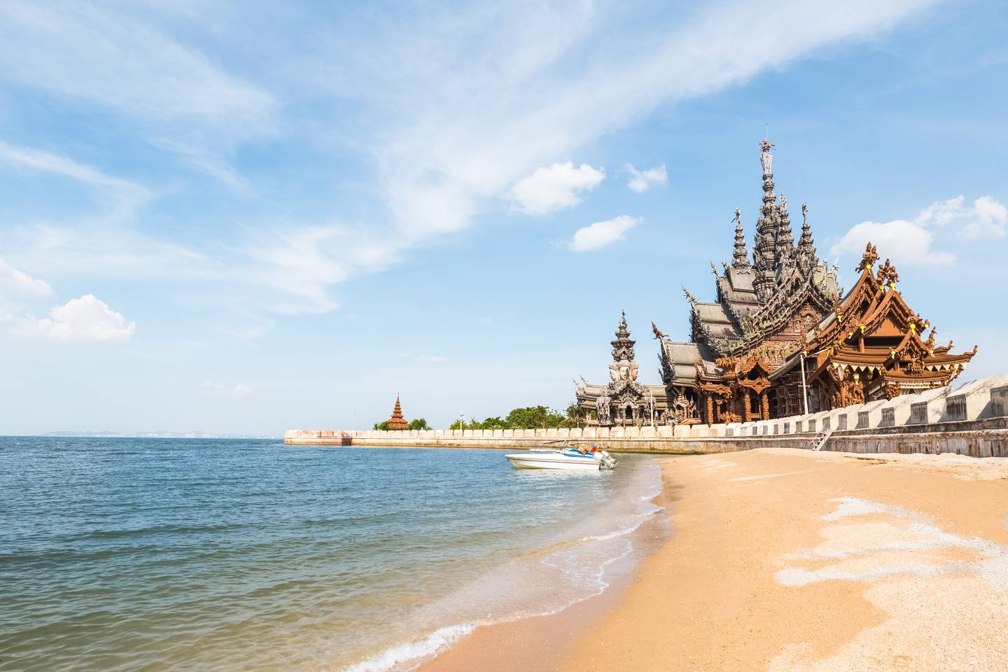 blt5559610e744fbad1-thailand-pattaya-tempel-heiligtum-der-wahrheit-g-503624320.jpg thailand-pattaya-tempel-heiligtum-der-wahrheit-g-503624320.jpg
