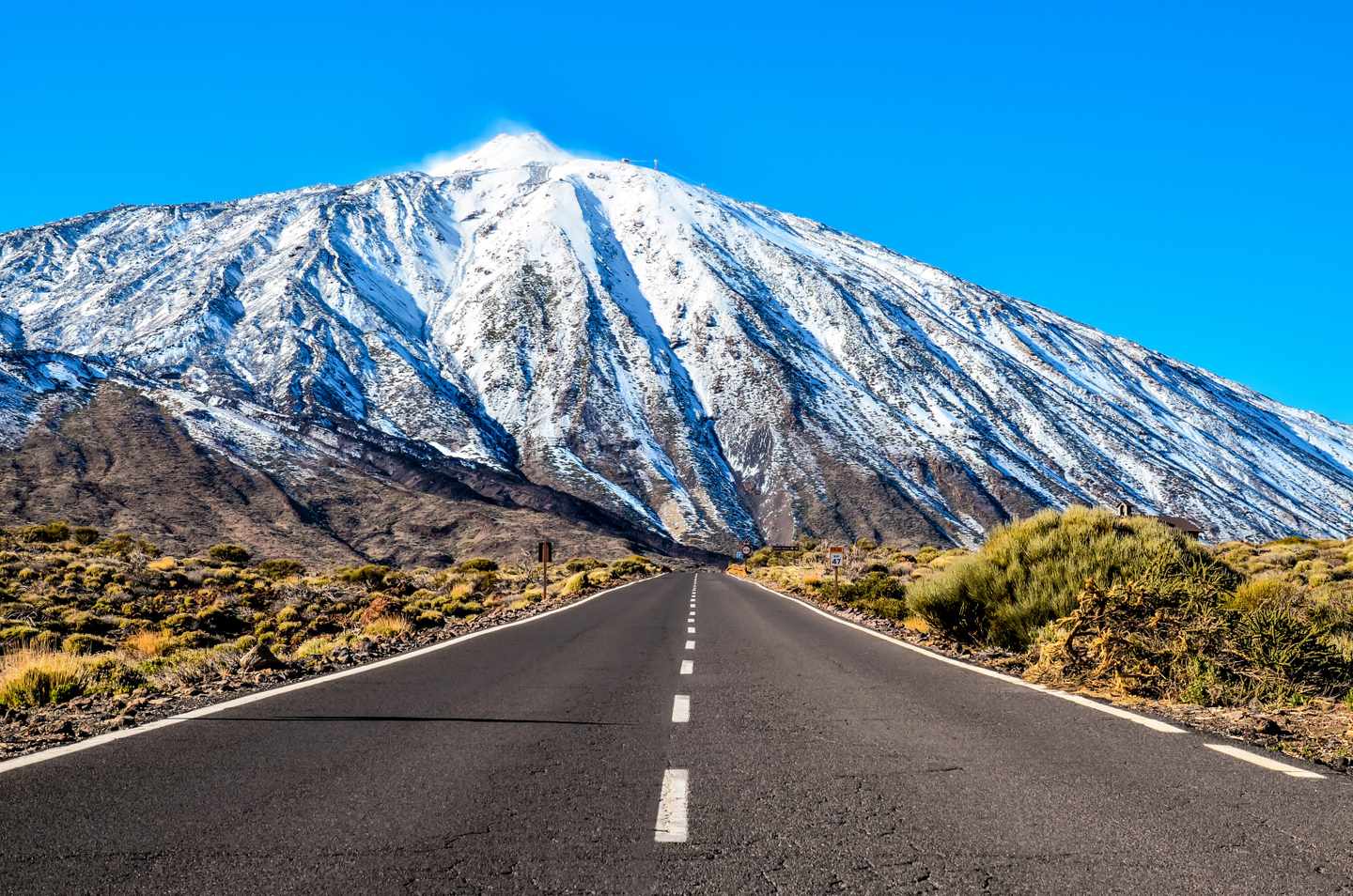 spanien-teneriffa-pico-de-teide-im-schnee-g-1397904686.jpg