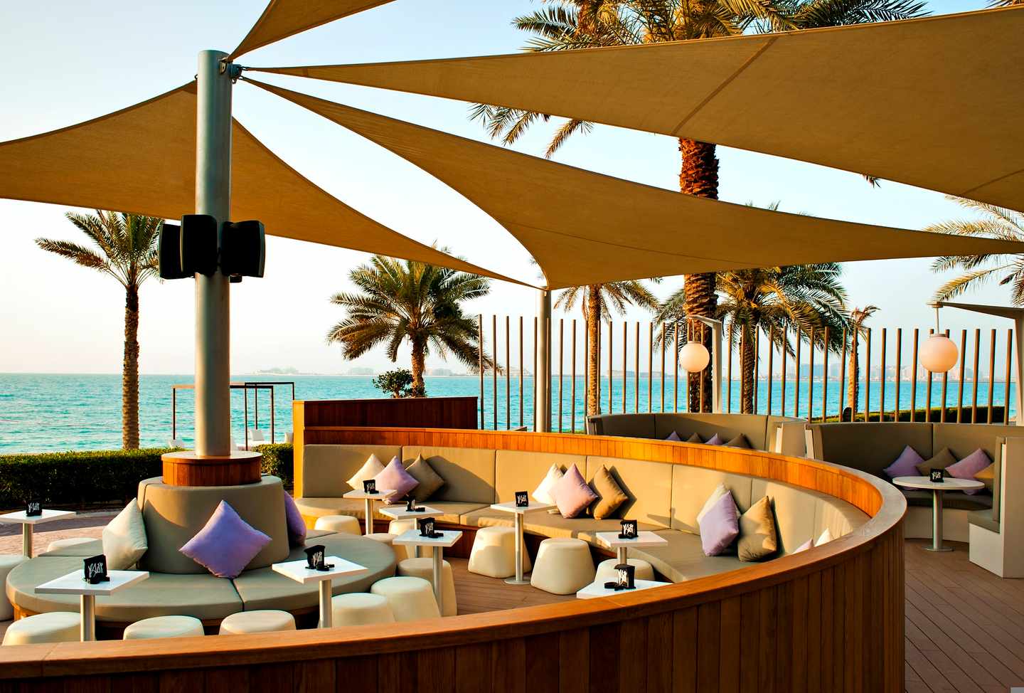 vae-dubai-sheraton-jumeirah-beach-p-V45912.jpg