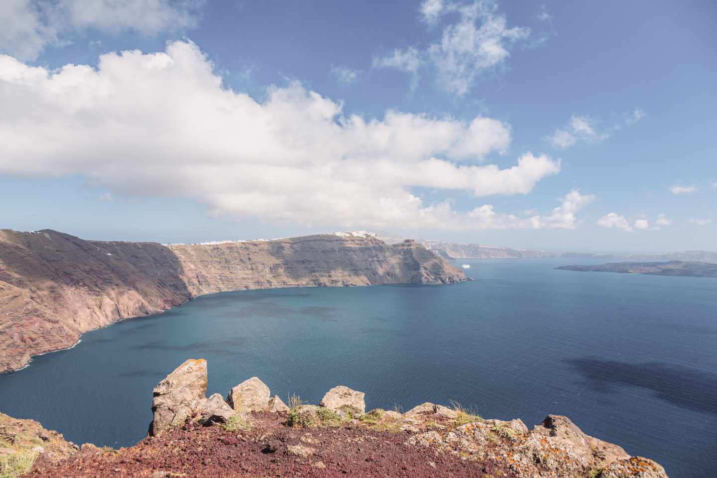 griechenland-santorini-caldera-g-1642148021.jpg