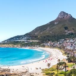 suedafrika-kapstadt-camps-bay-strand-crop-g-2188315953.jpg