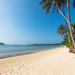thailand-koh-chang-strand-haengematte-t-610865226.jpg